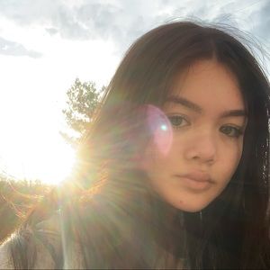 Meet your Posher, Liv